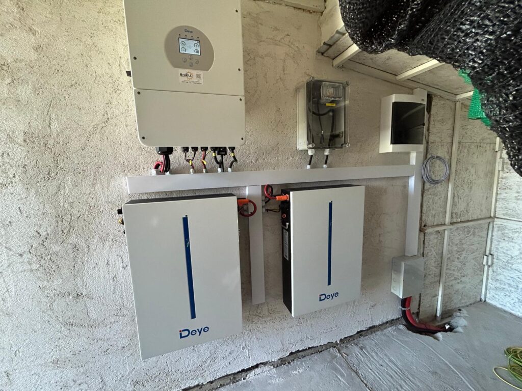 Top mituri panouri fotovoltaice